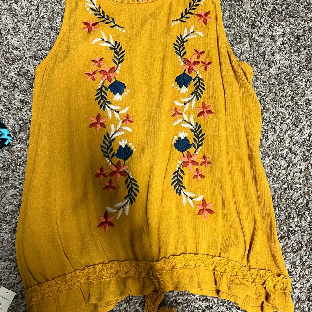 Target blouse - Picture 2 of 2
